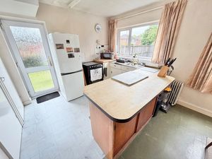 Seacombe Drive Great Sutton